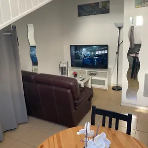 Studio Mansardé Gare De Et Place Liberté Appartement Toulon